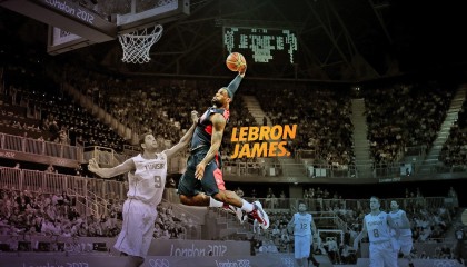 华体会官网-克卢日官宣终止齐耶赫转会谈判 球员膝部健康隐患成关键阻力