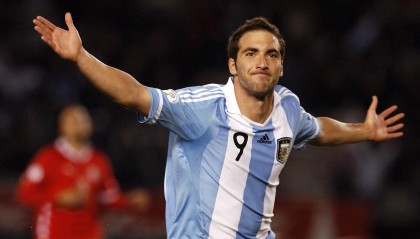 华体会体育|克洛普公开力挺纳格尔斯曼执教能力，维尔茨转会传闻被指过度渲染