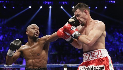 华体会下载|哈登35岁之夜狂飙55分！首节27分半场35分，七大纪录震撼联盟